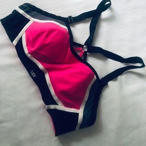 Victoria’s Secret sport bra